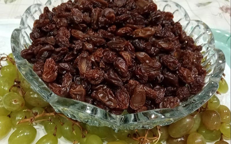 طرز تهیه کشمش در 3 مرحله